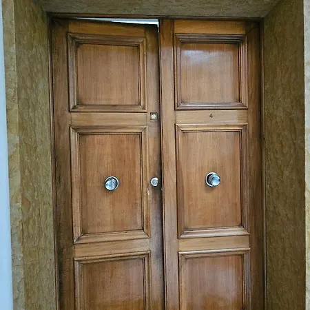 Saffi Δωμάτια σε οικογενειακή κατοικία Βερόνα